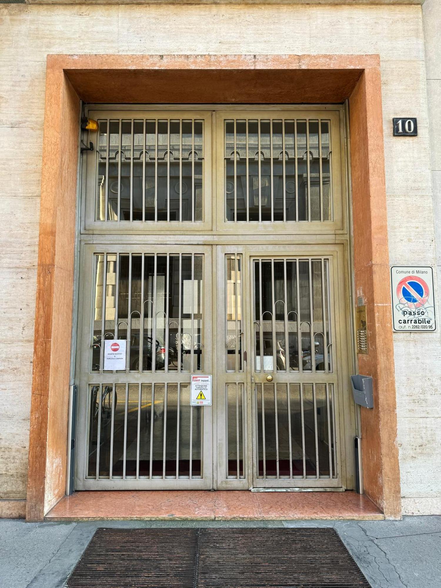 Gohost - City Hideaway A Few Minutes From Milano Centrale Eksteriør billede